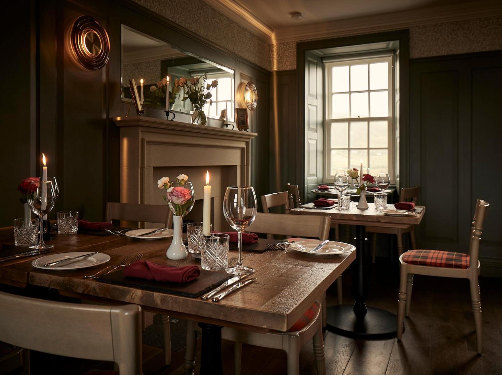 Monkstadt 1745 Restaurant With Rooms Portree Exterior foto